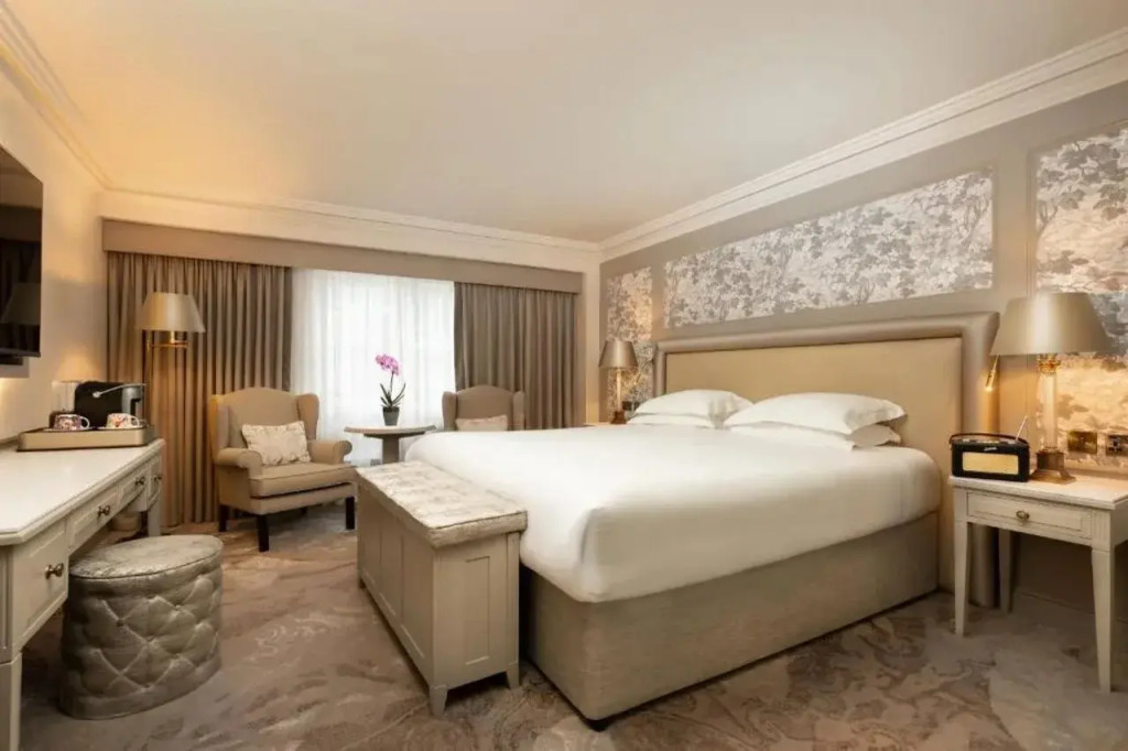 Brooks Hotel — фото 4