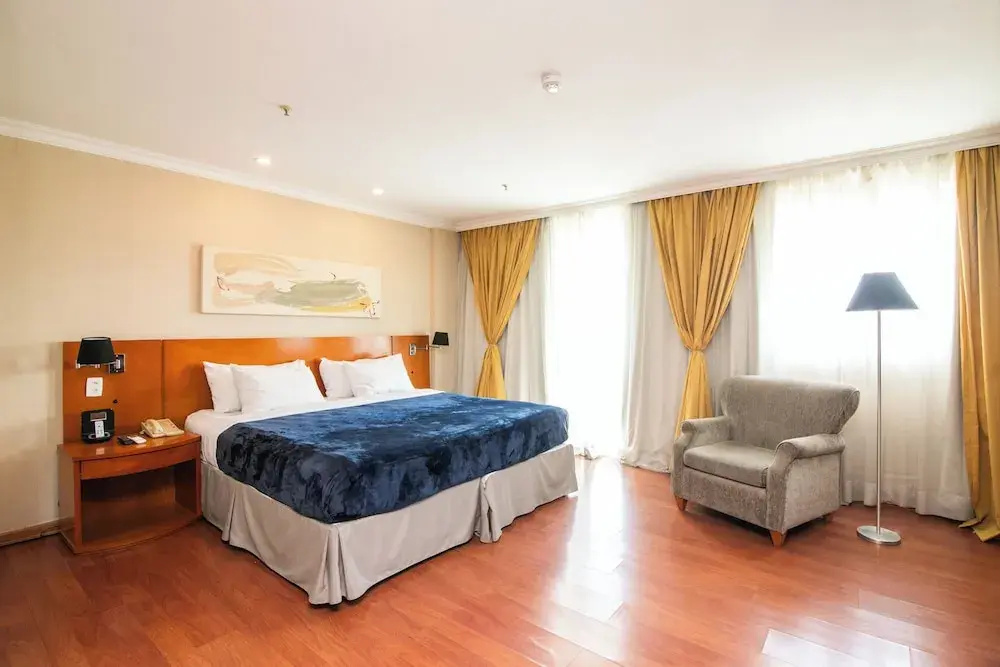 Standard Suite with balcony and with pool view