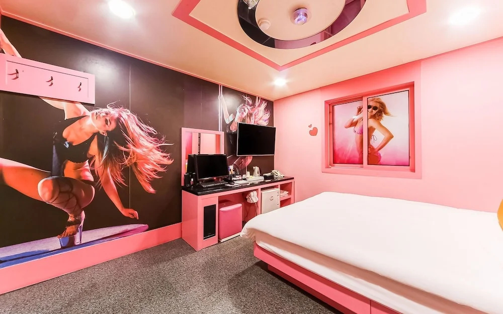 Hotel photo 18