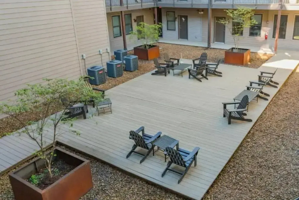 Cozysuites Musicrow Astonishing SDO Free Parking22