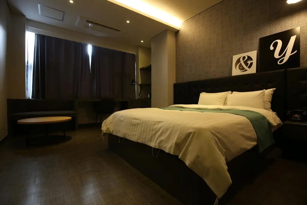 Joy Hotel - Chambres
