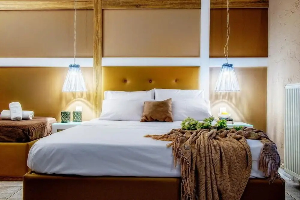 Standard Double Studio (full double bed)