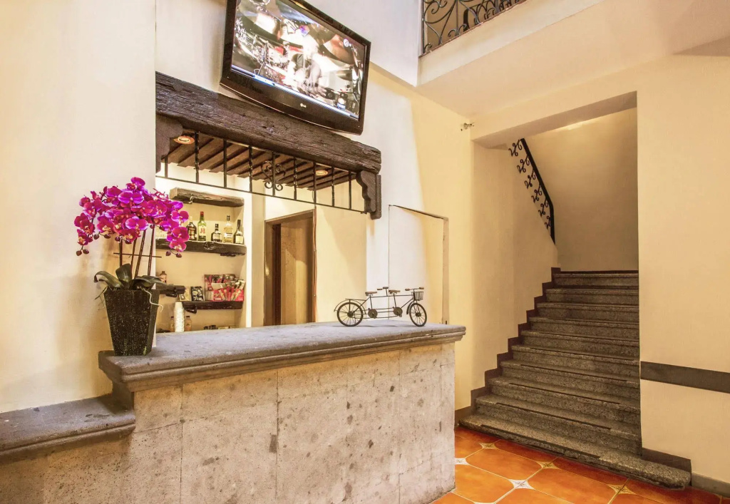 Hotel photo 2