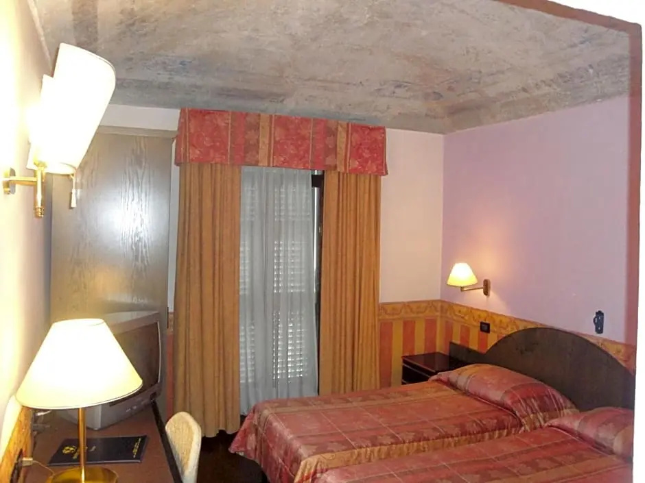 Hotel Due Mondi - Chambres