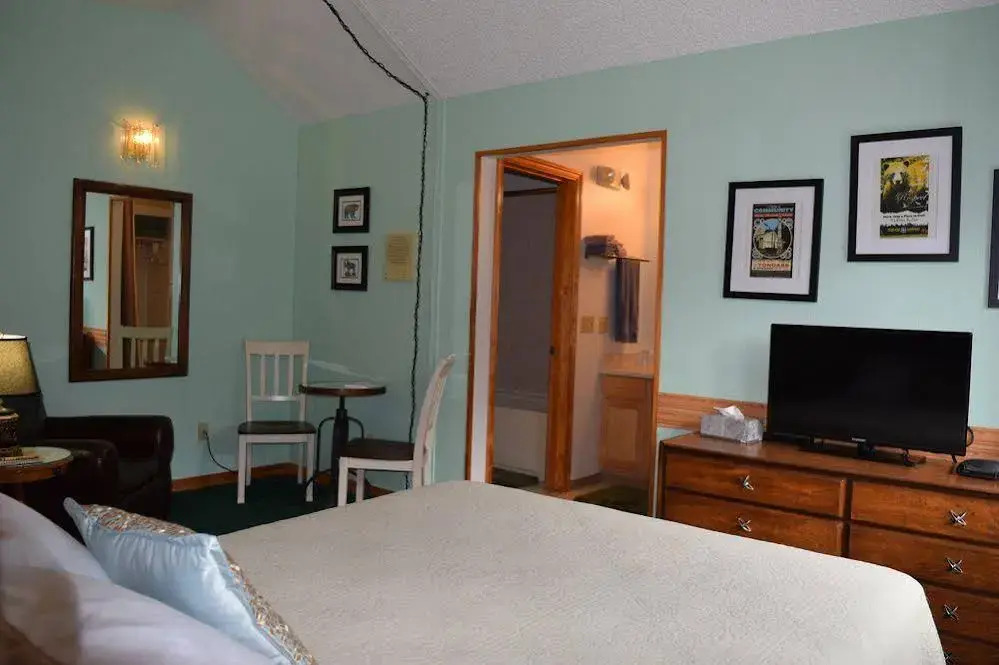 Alaska House of Jade Bed and Breakfast — фото 5