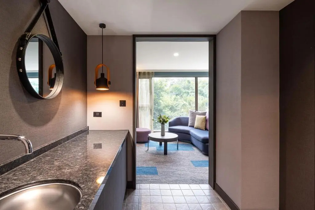 Lakeshore Hotel - Chambres