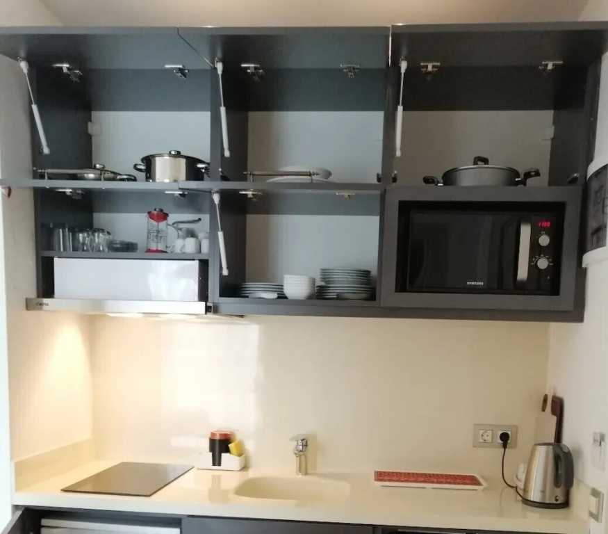 Channel Suites — 4
