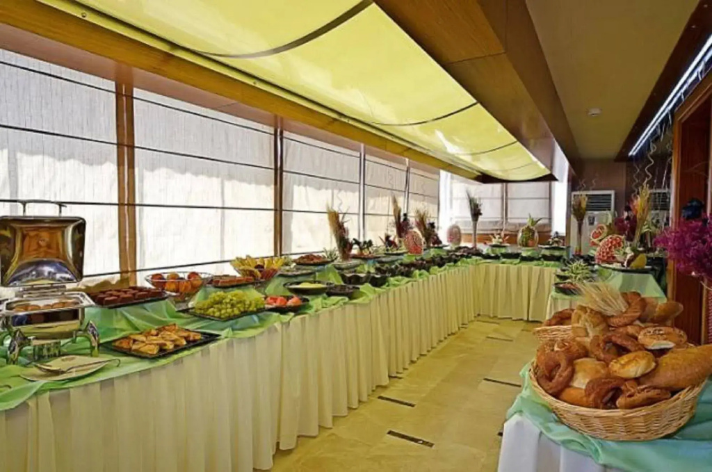 Royce Hotel - Général