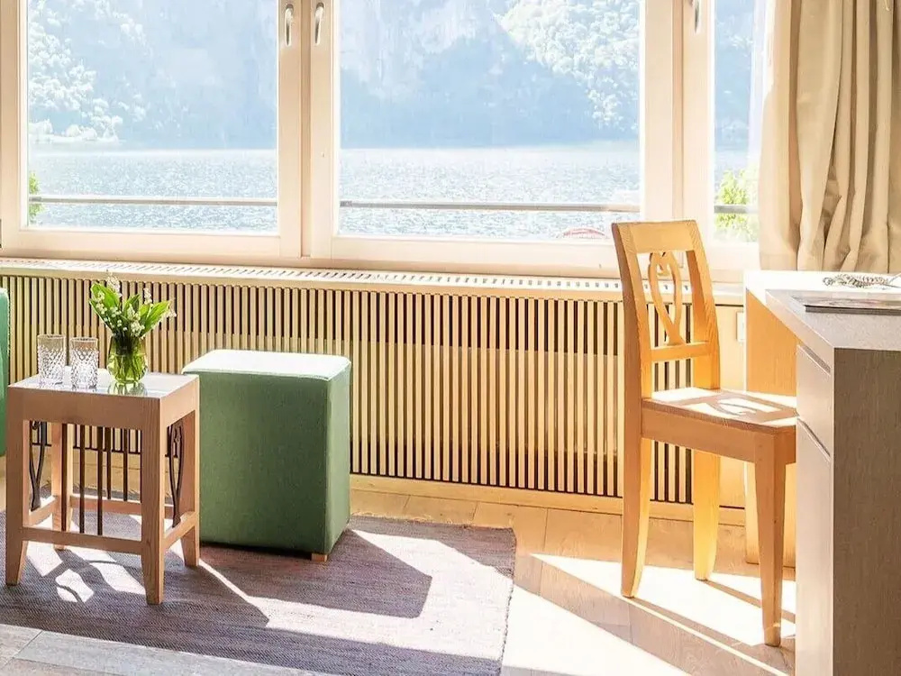 Comfort room