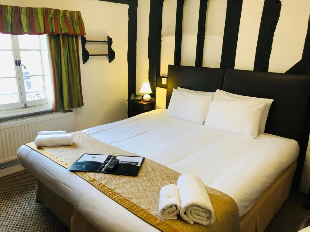 Brook Red Lion Hotel - Chambres