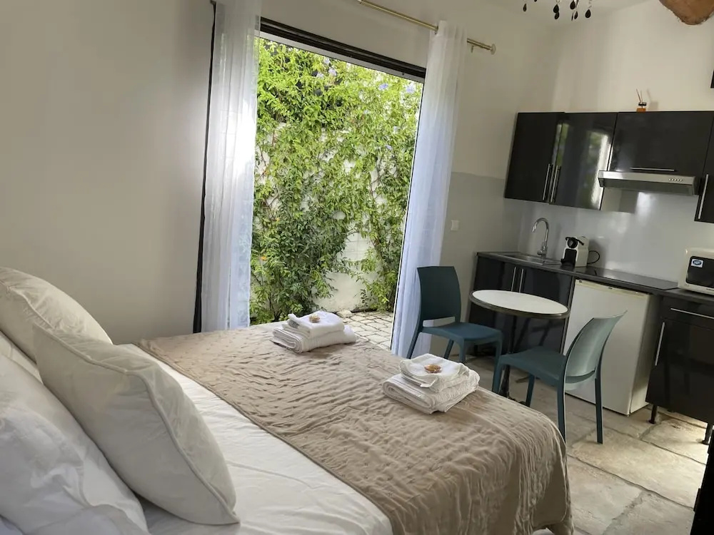 Voir la photo 2 — Chambre Luxe Piscine Jardin vue Palmeraie Cuisine