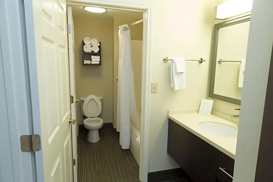 Staybridge Suites Indianapolis-Fishers by IHG - Chambres