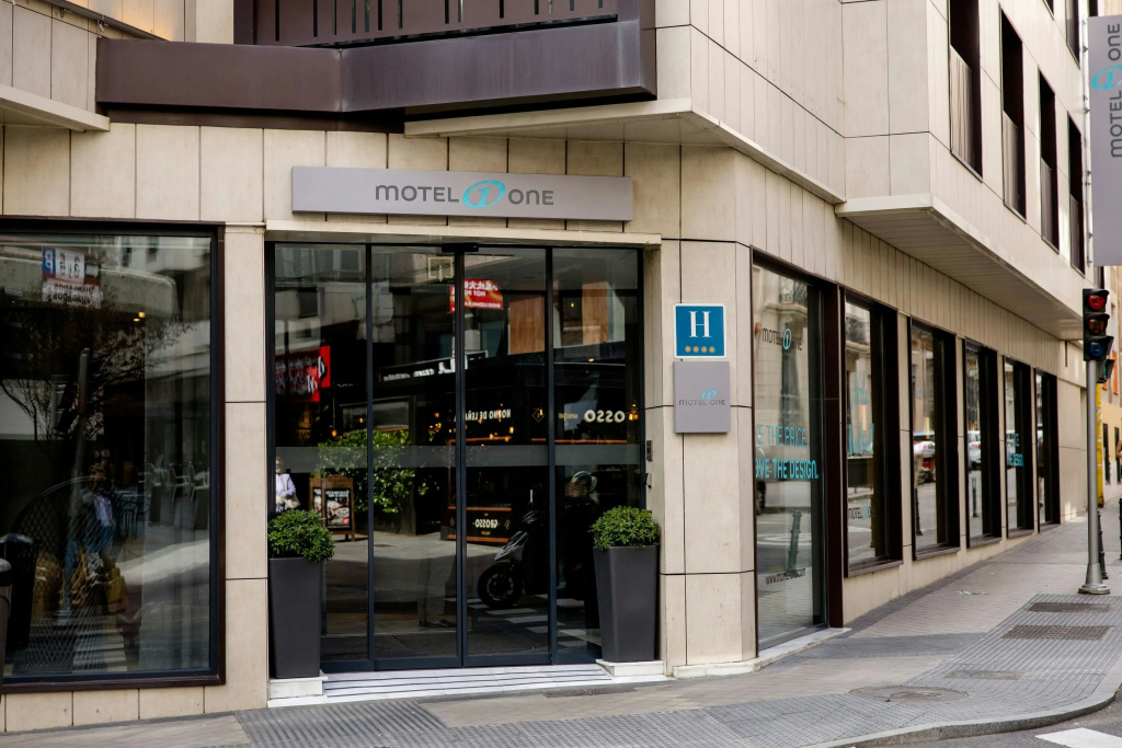 Motel One Madrid-Plaza de España