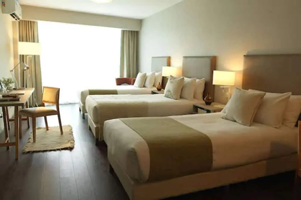 Classic Triple room with balcony