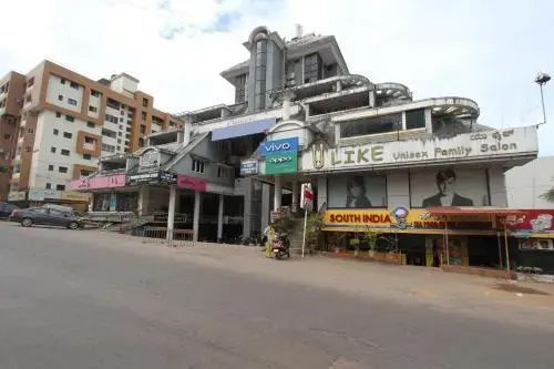 Maharaja Regency by OYO Rooms
