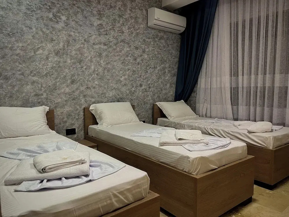 Comfort room