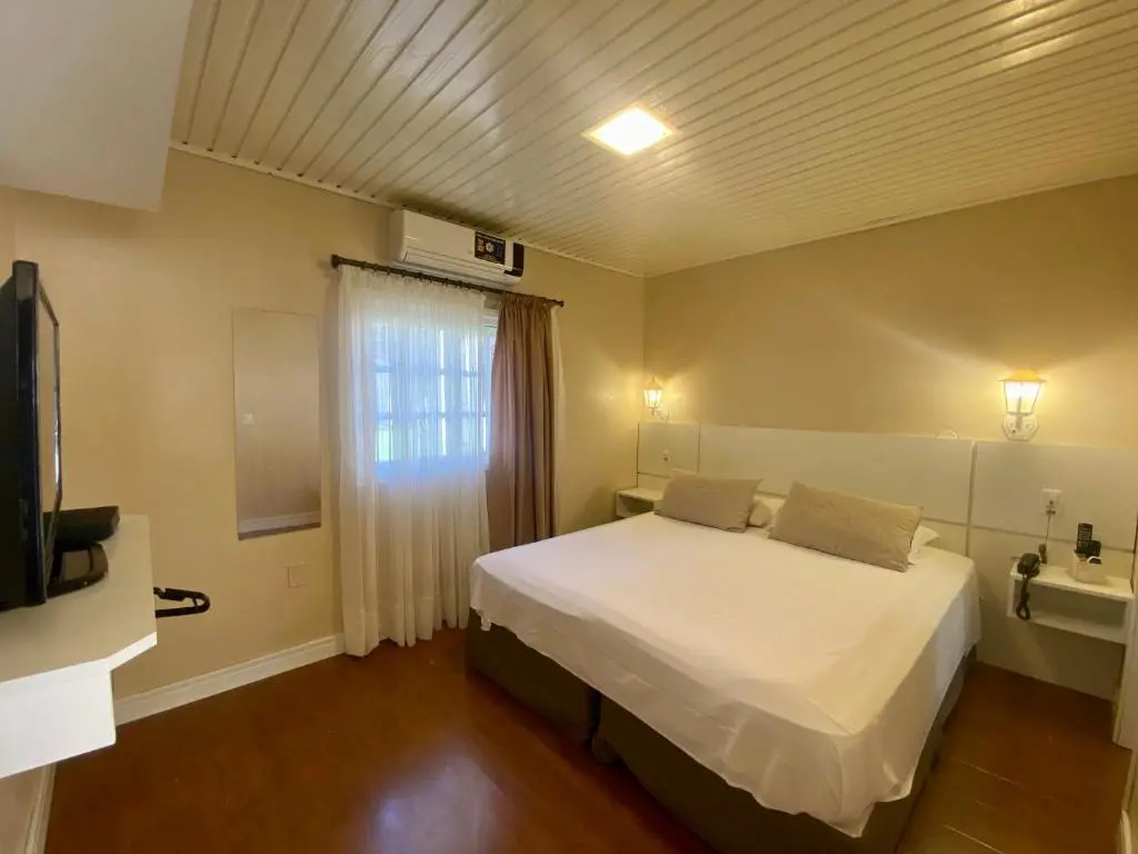 Economy Triple Chalet