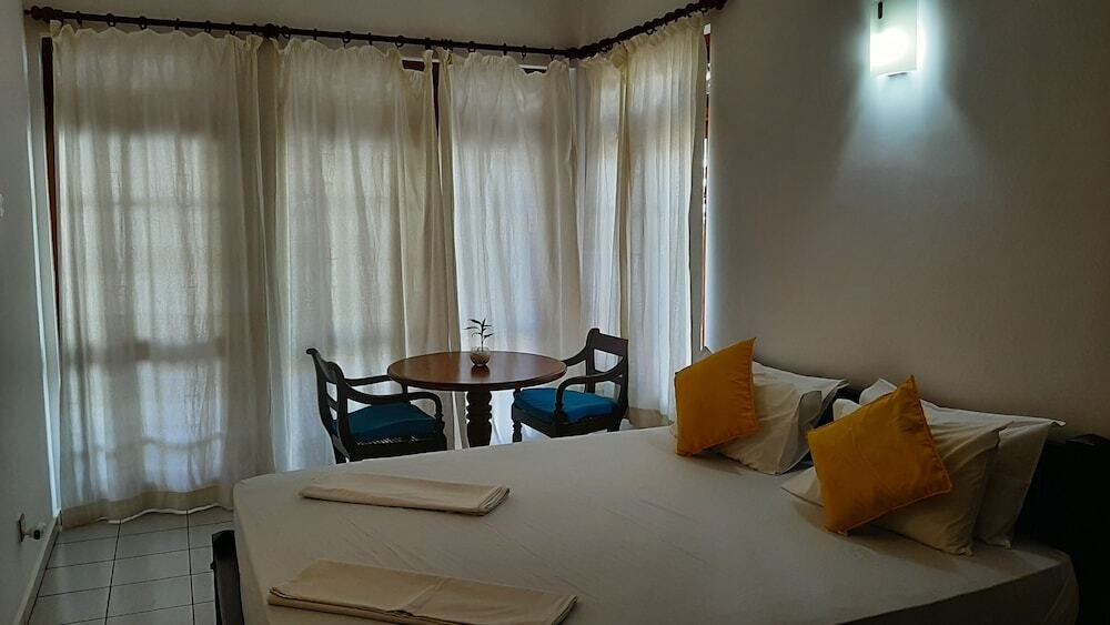 Surf Villa