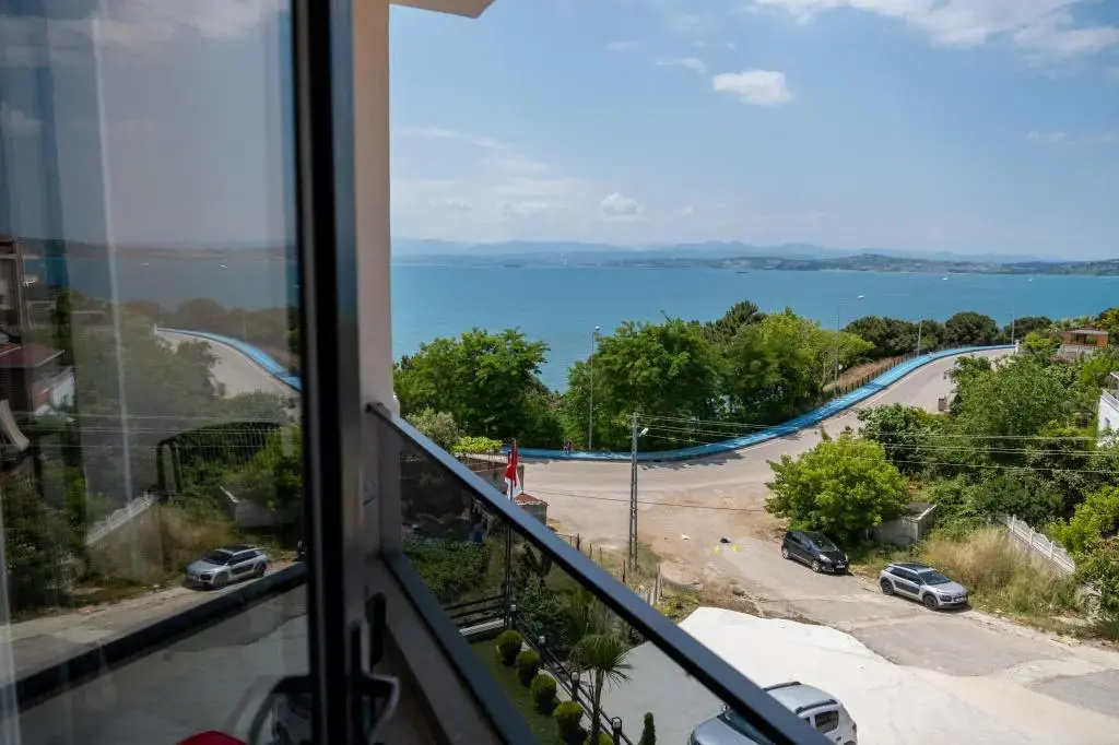 Bl Karakum Suites