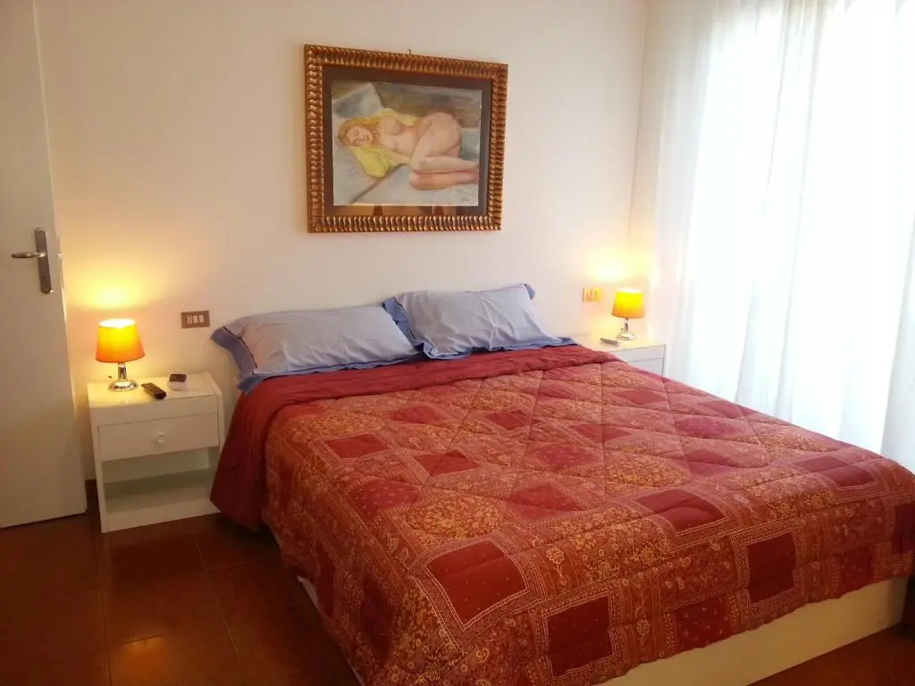 Deluxe Double room with balcony and with sea view (full double bed)