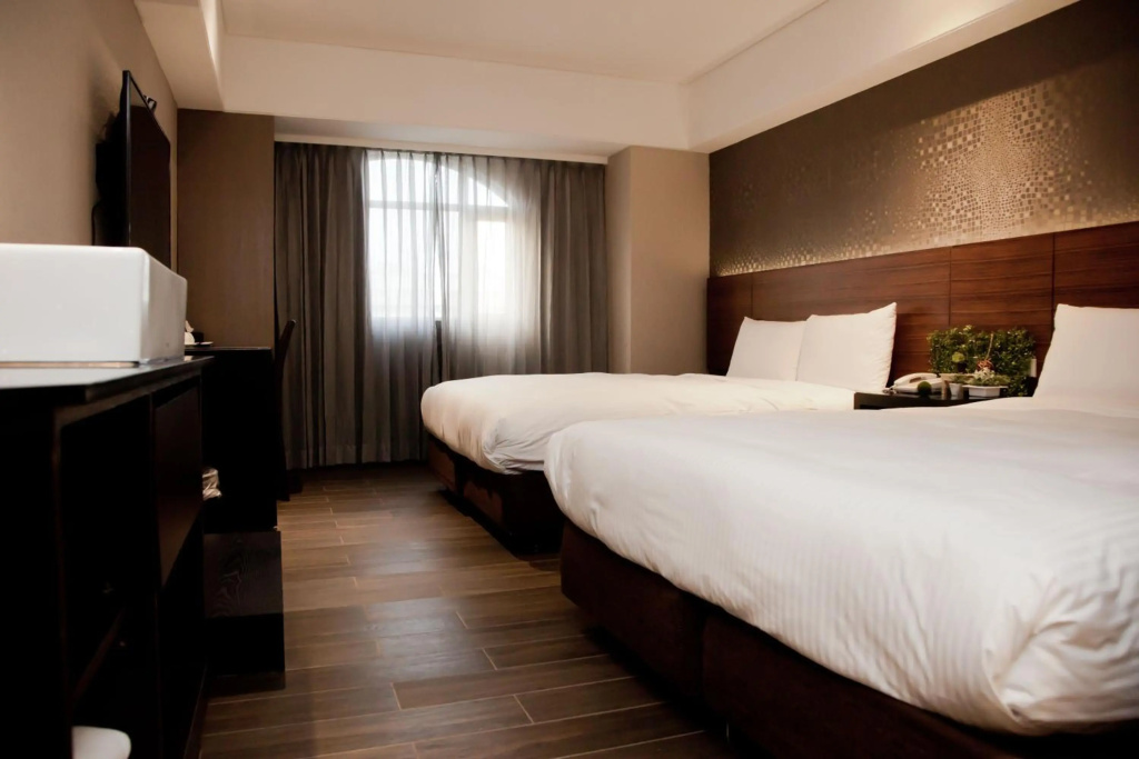 KDM Hotel — 4
