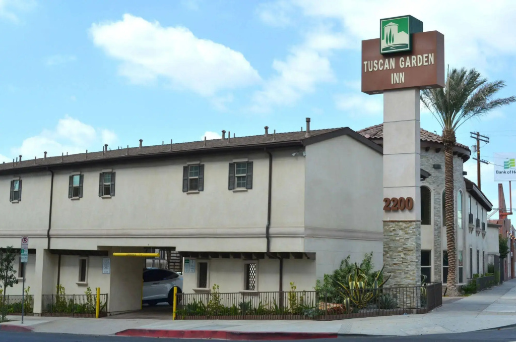 Tuscan Garden Inn