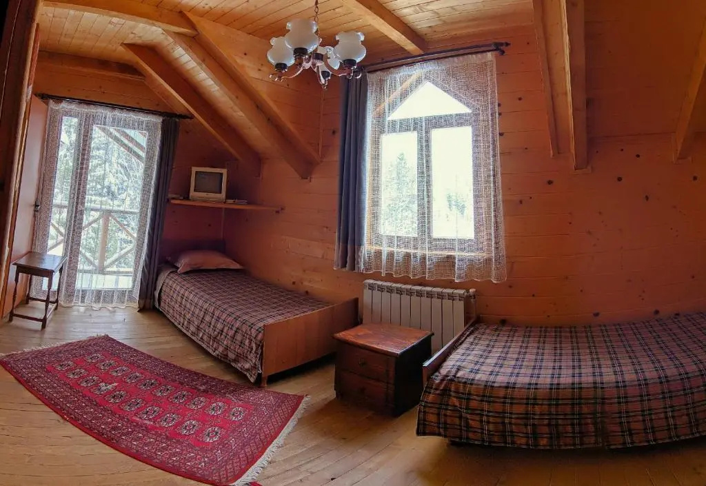 Economy Double room (twin beds)