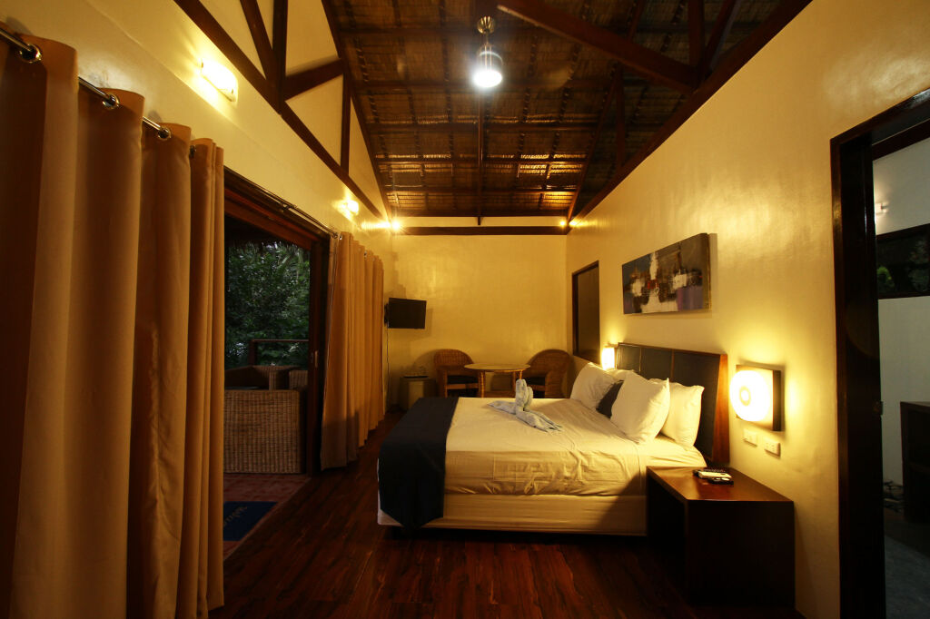 Last Frontier Beach Resort - Adults Only by null