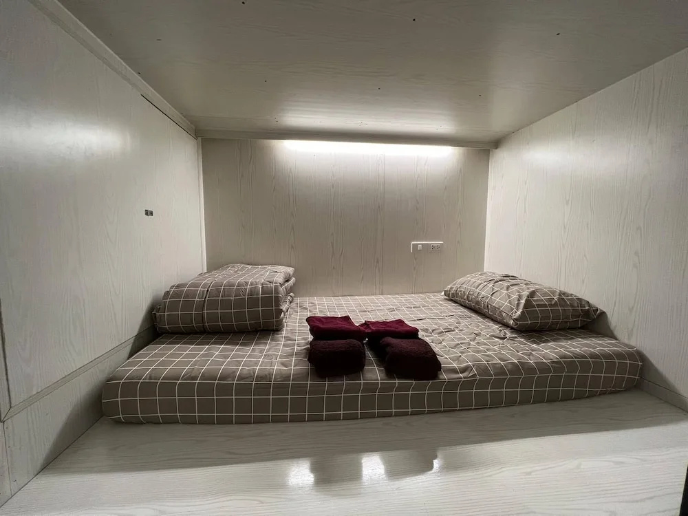 comfy crib hostel — фото