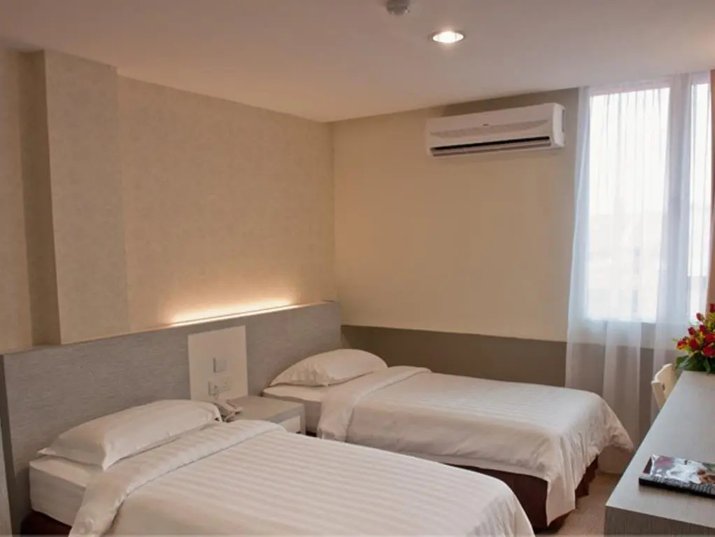 Deluxe Double room (twin beds)