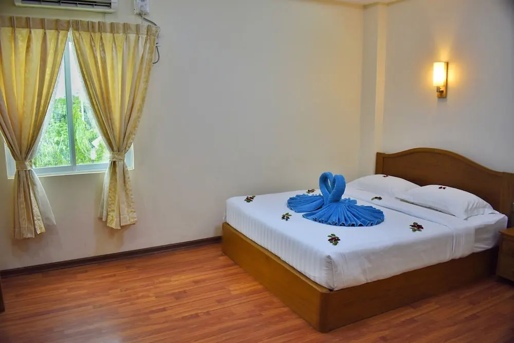 Shwe Poe Eain Hotel - Chambres
