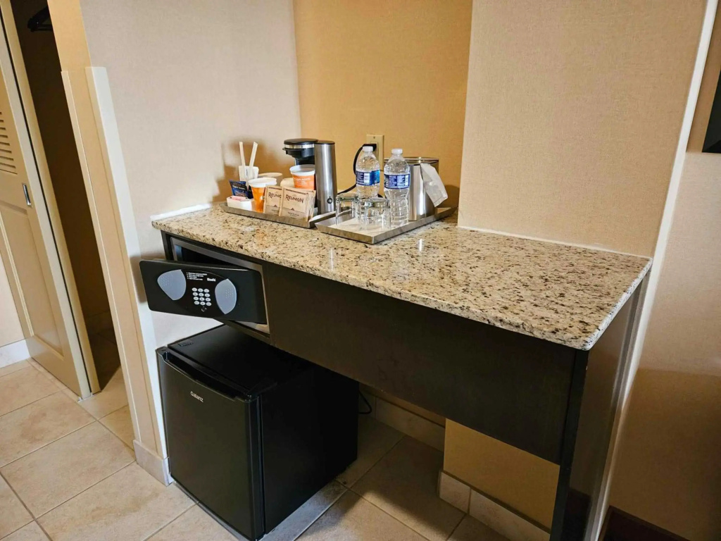 Radisson Hotel Freehold - Général