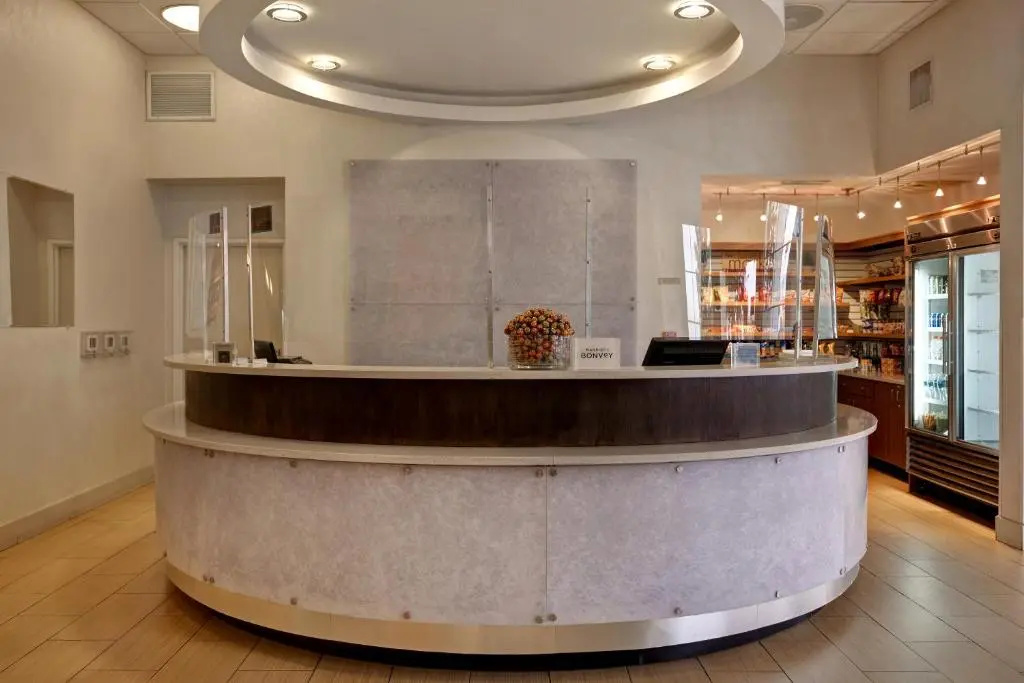Lobby & Reception