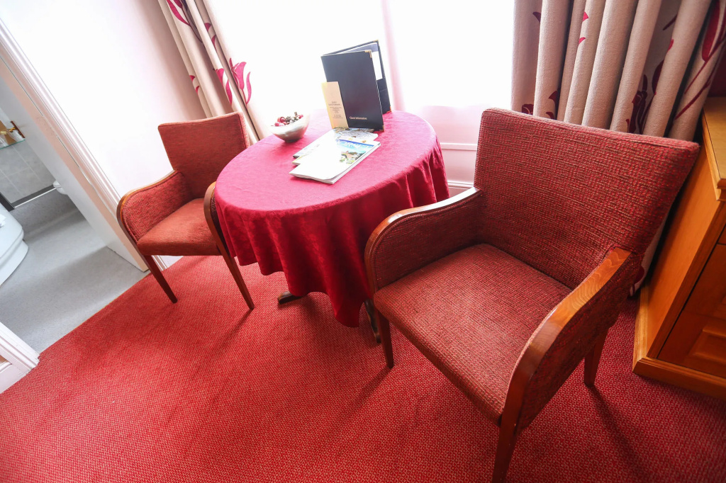 Royal Exeter Hotel - Général