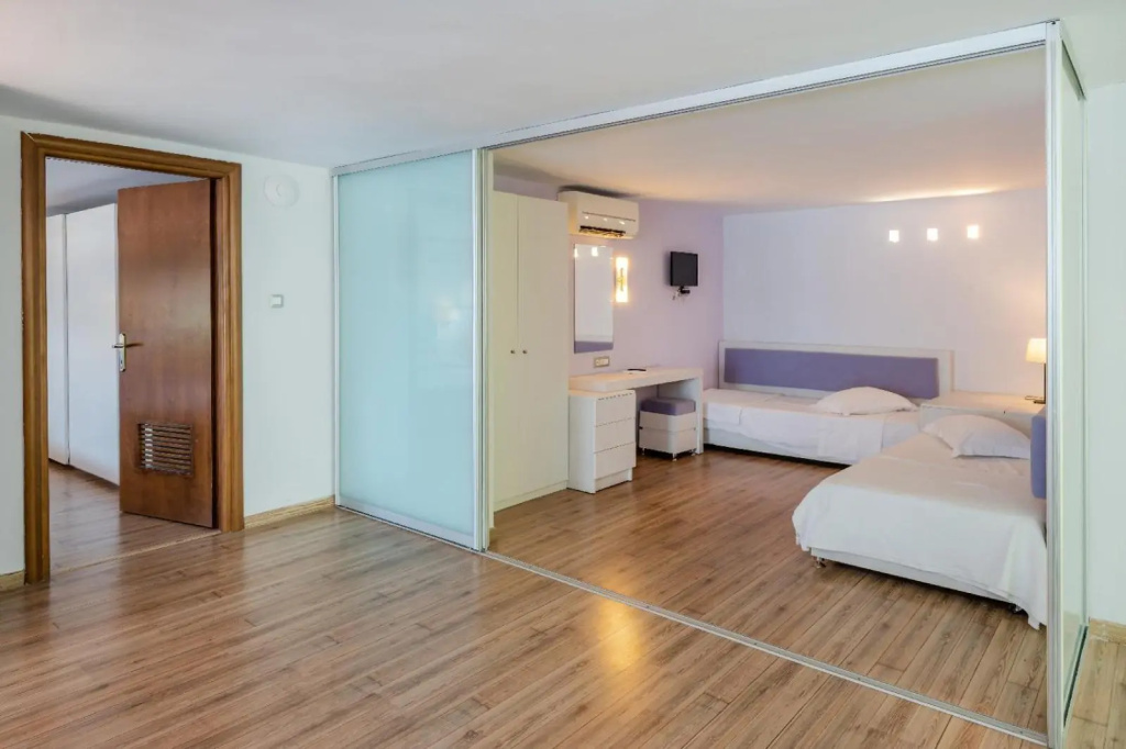 Hotel photo 43
