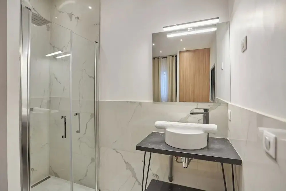 Afficher la photo 8 — The Upper Marais Superb Apartment for 8 People
