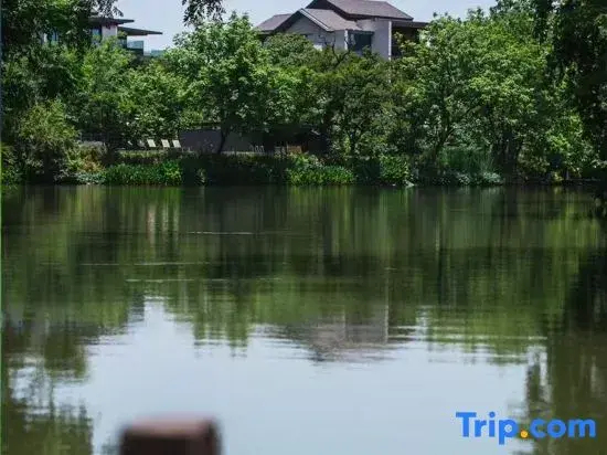 MUH SHOOU XIXI HOTEL by null