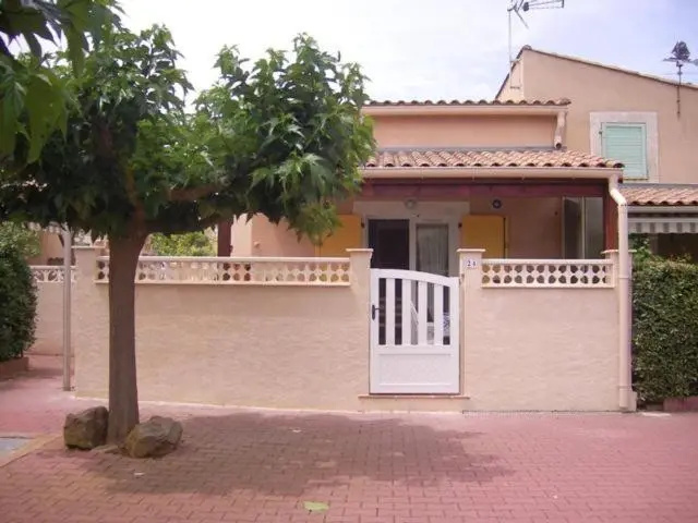 Voir la photo 1 — Belle villa 6 couchages a 400 m de la plage 3 chambres terrasse ombragée parking dans résidence sécurisée avec piscine commune LROND24