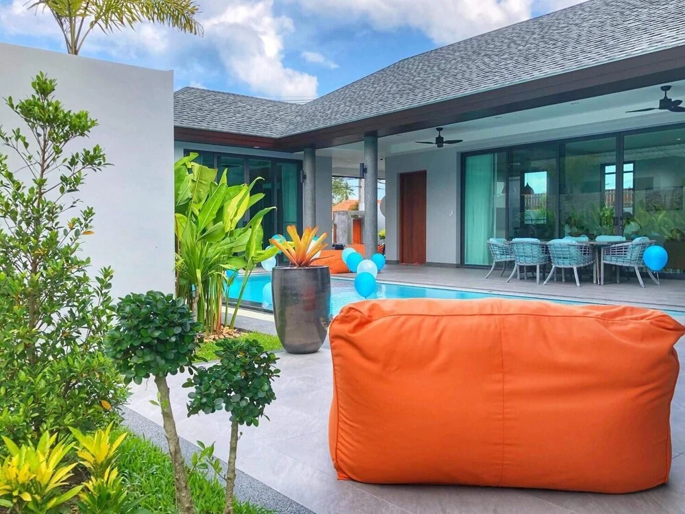 Attractive 4-Bedroom Pool Villa in Cherngtalay