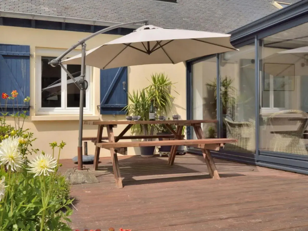 Holiday Home La Roseraie - KRB100