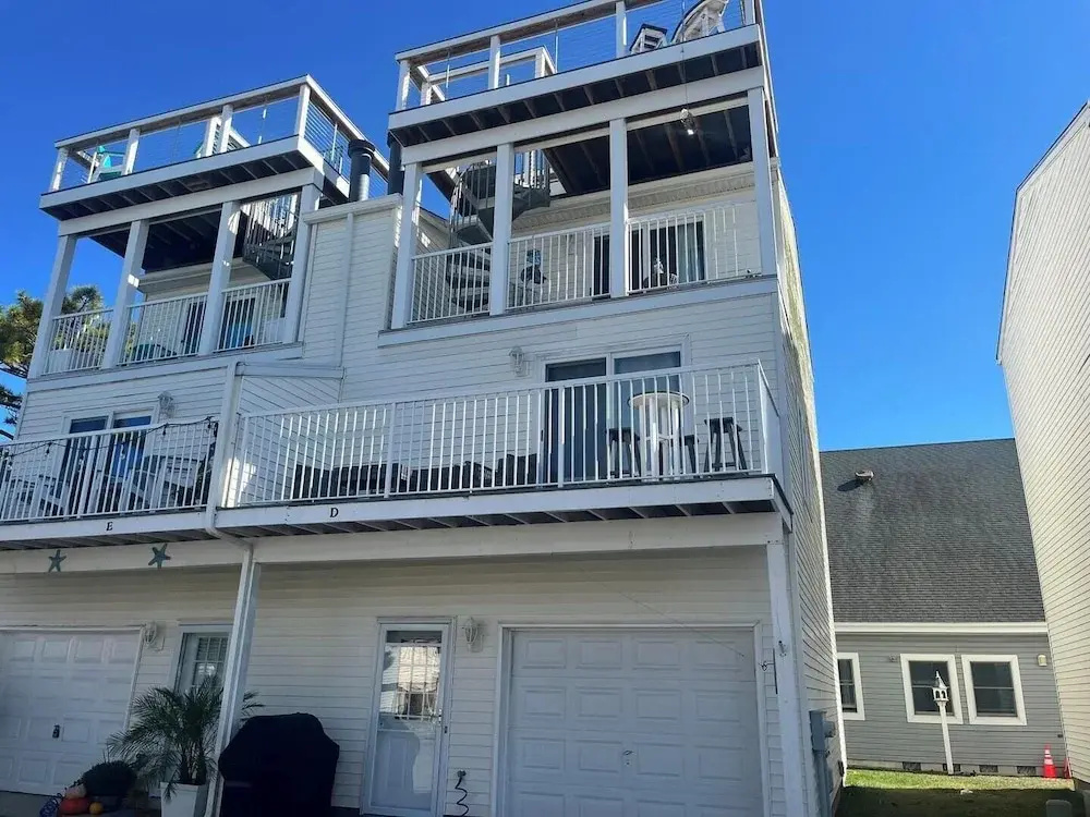 Rodney Avenue 107d