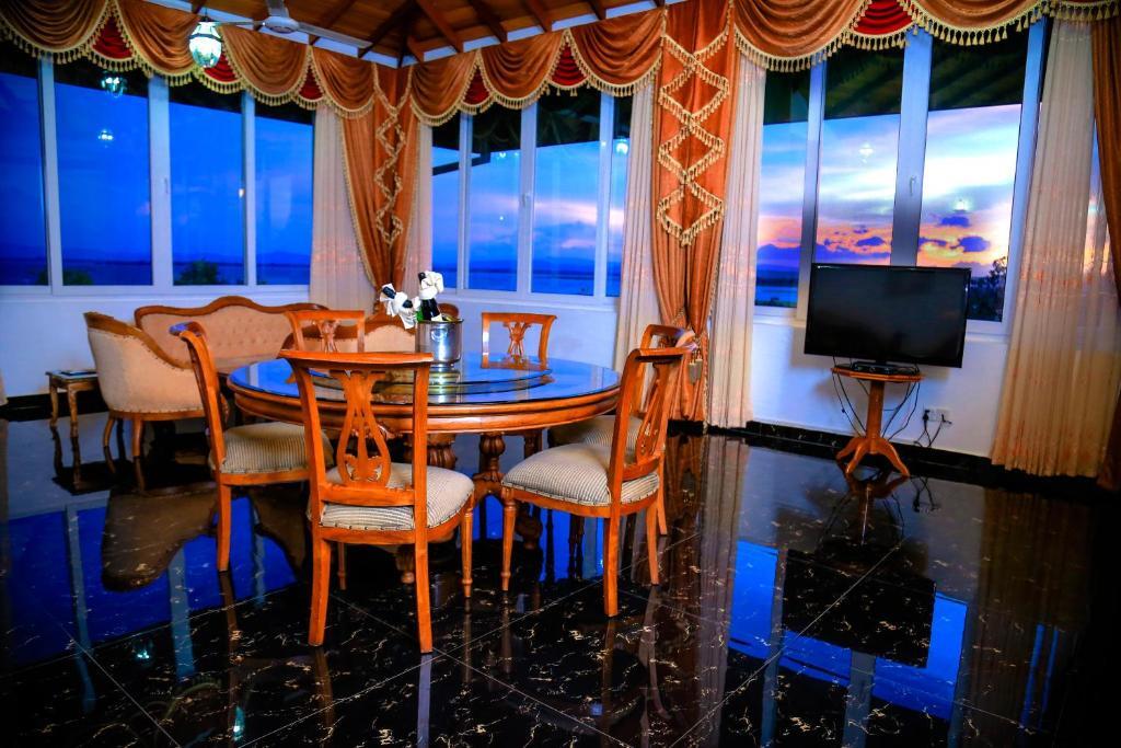 Hotel Sudu Araliya
