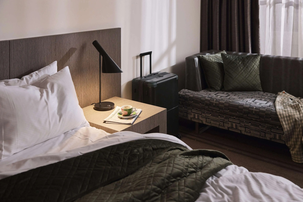 Executive Double room with balcony (full double bed)
