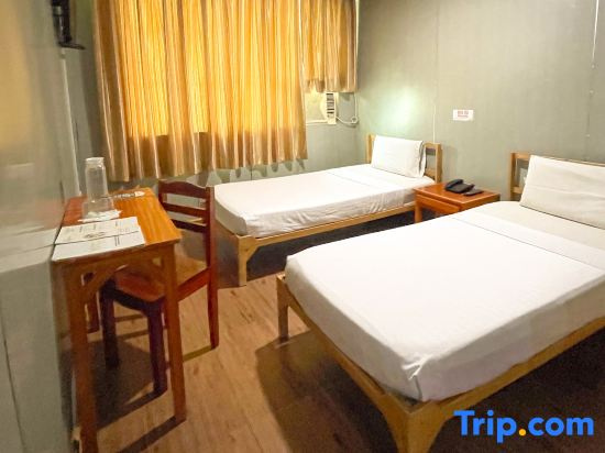 Deluxe Double room (twin beds)