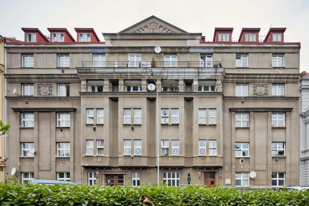 Bright Flat in Smíchov by Prague Days