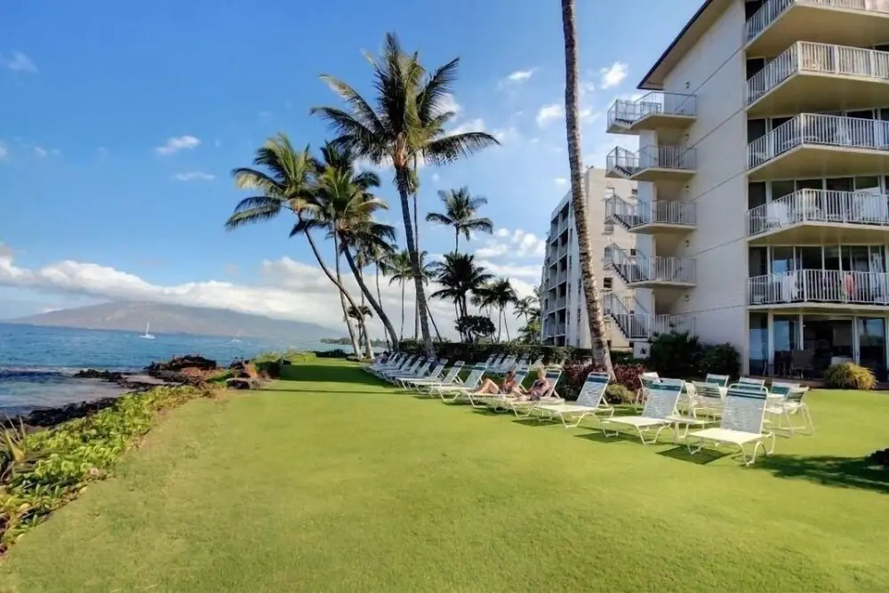 Kamaole Nalu, #304 2 Bedroom Condo by RedAwning