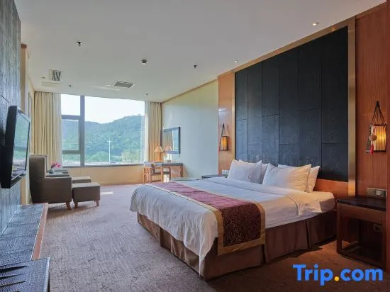 Superior Double room (full double bed)