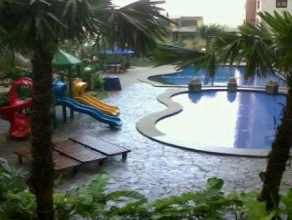 Mamamia Kebagusan City Apartment