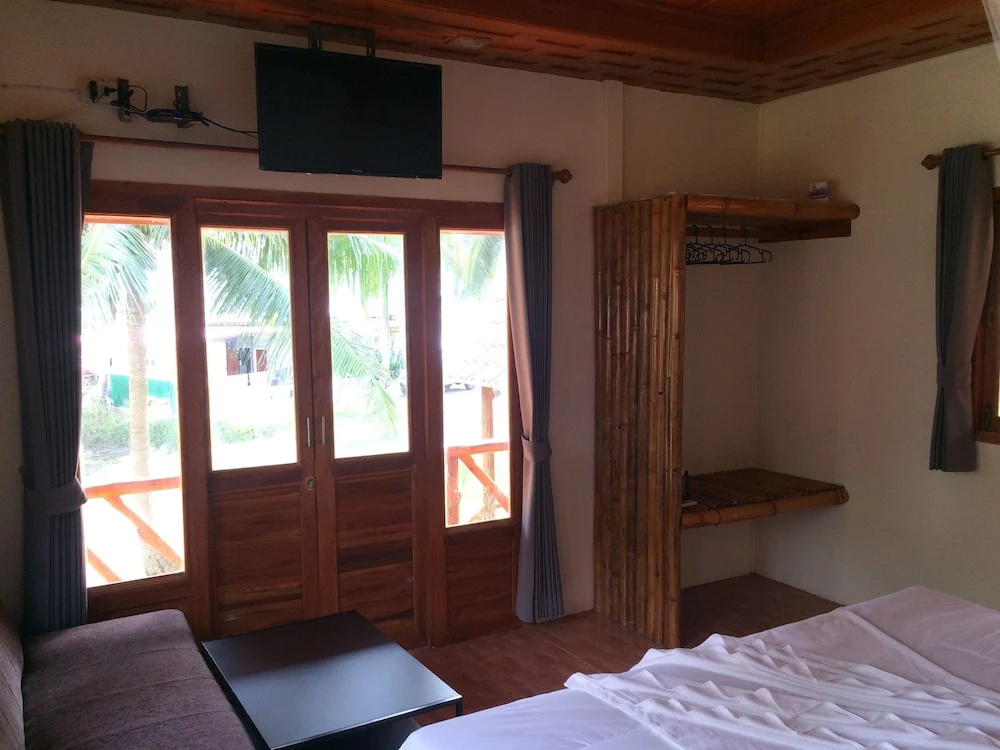 The Ford Sunset Beach Resort - Chambres