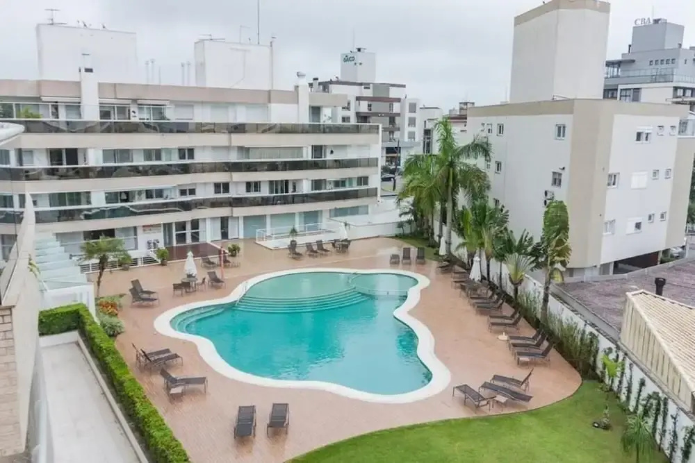 Excelente Cobertura Jurerê com Jacuzzi
